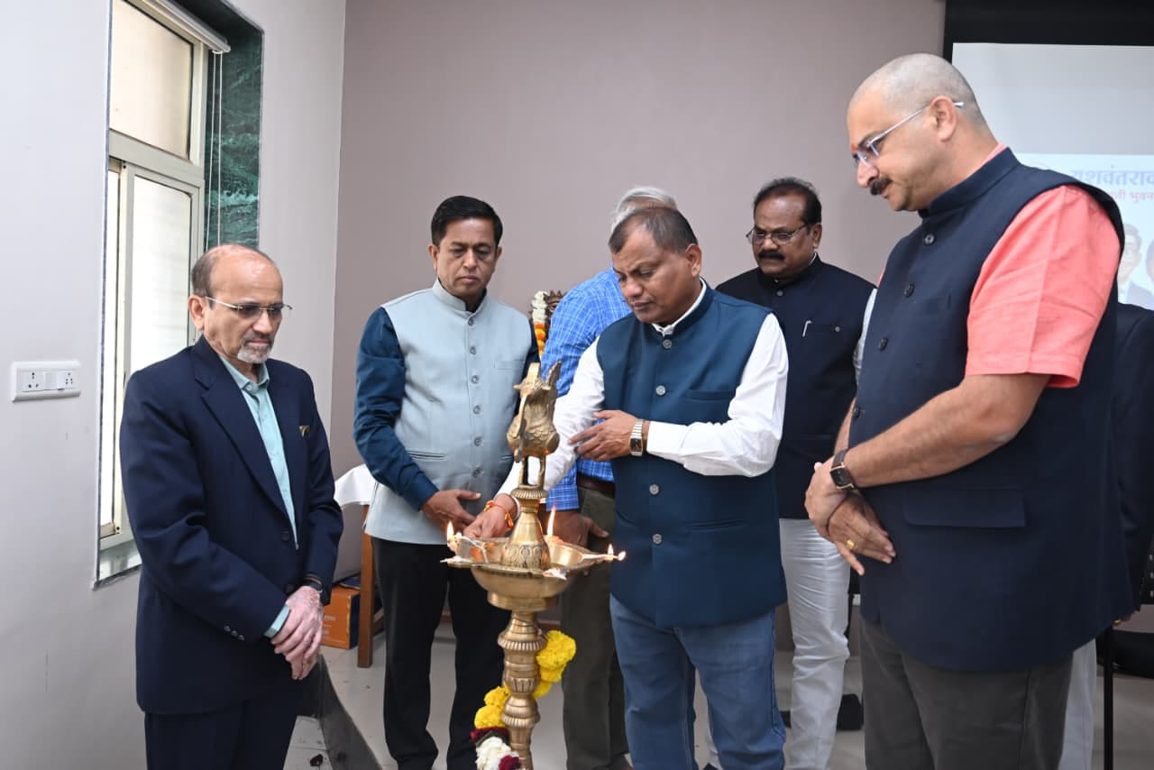 विद्यापीठ रोजगार व स्वयंरोजगार मार्गदर्शन शुभारंभ