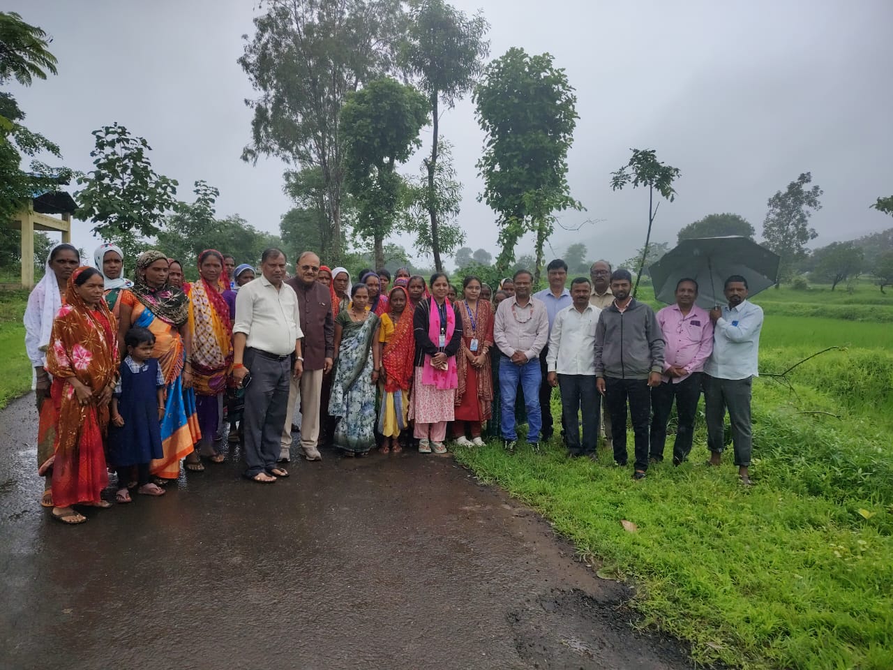 ग्रामीण जलसंधारण व शेती शिवार पाहणी दौरा
