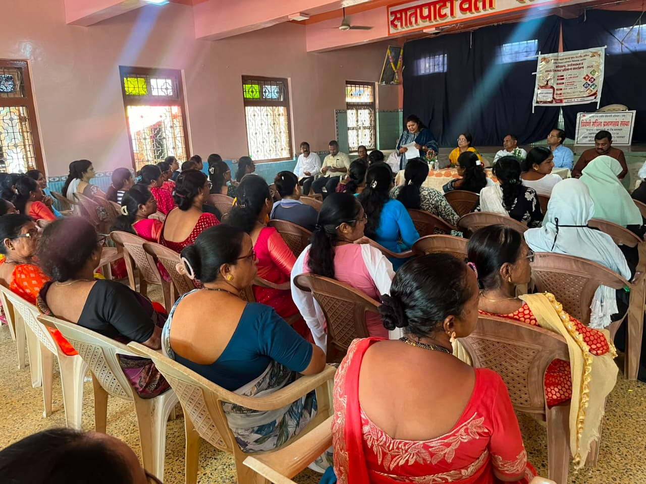 त्रिवेणी महिला प्रभाग संघ - महिला बचतगट स्वयंरोजगार कार्यशाळा
